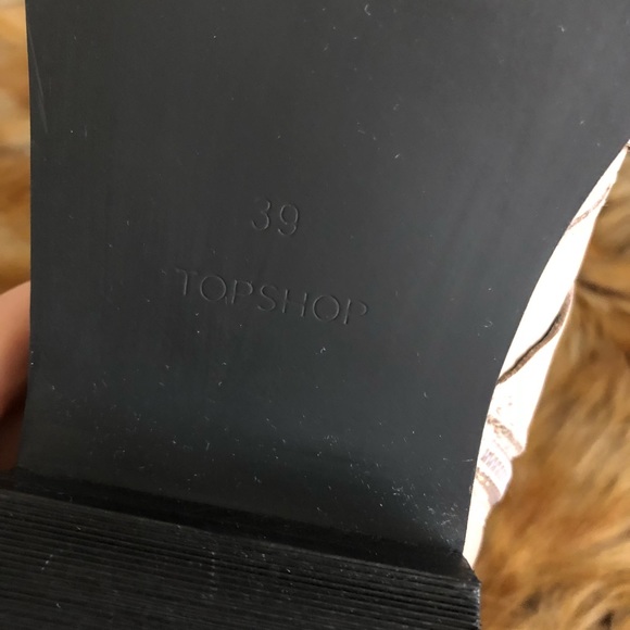 NWOT Topshop Amy Studded Tank Ankle Boots - Picture 7 of 8